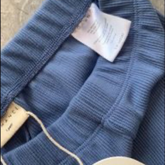 NWT🆕WOMANCE BIKER SHORT - Picture 3 of 3